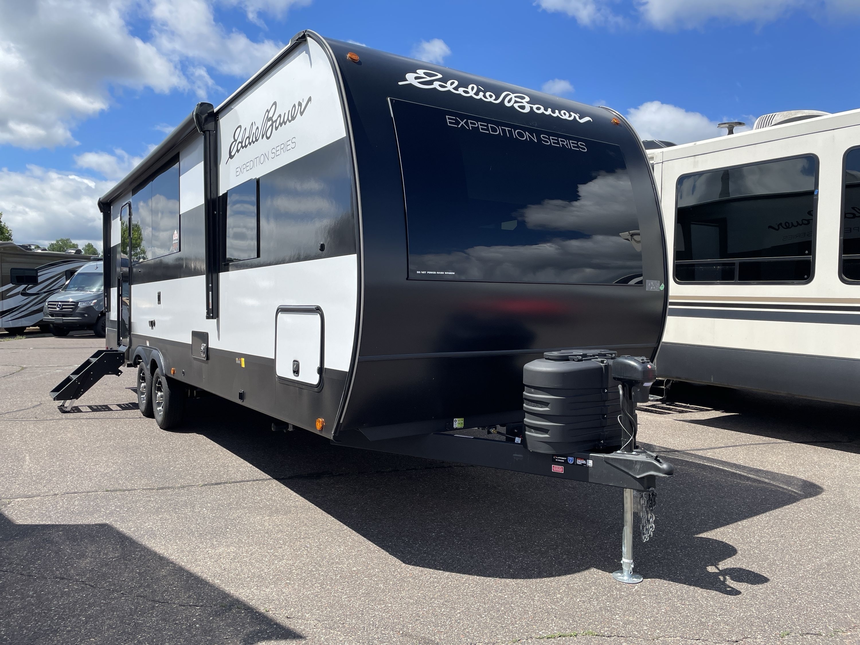 2027 Dutchmen EDDIE BAUER EXPEDITION 265RB in eau claire WI