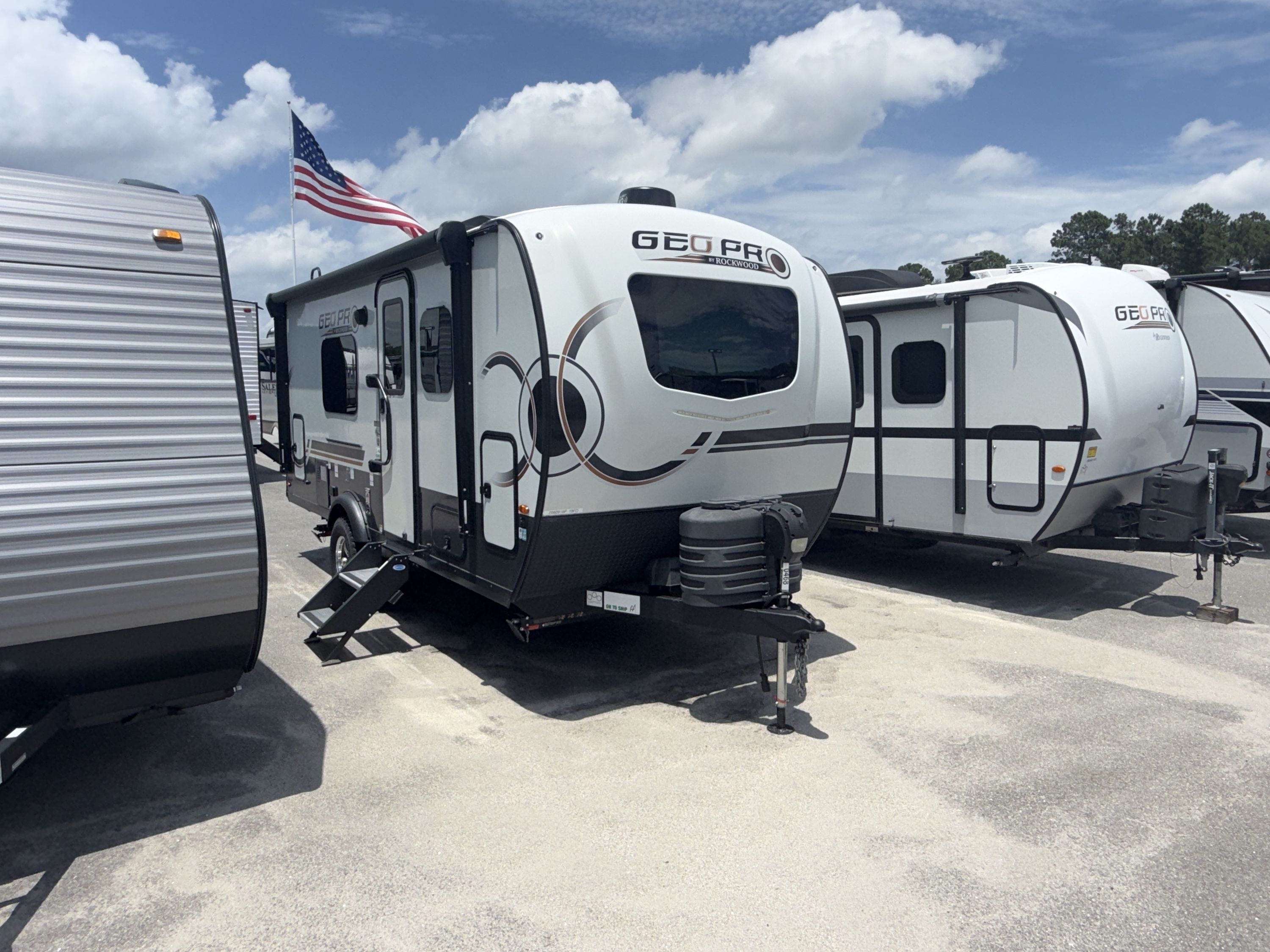 2024 Forest River ROCKWOOD GEO-PRO 19FD RV
