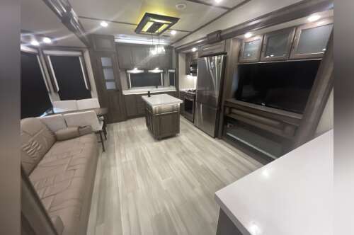 2022 Grand Design SOLITUDE 280RK in robertsdale AL