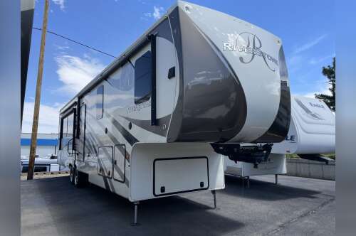 2018 Forest River RIVERSTONE 39MO in golden CO