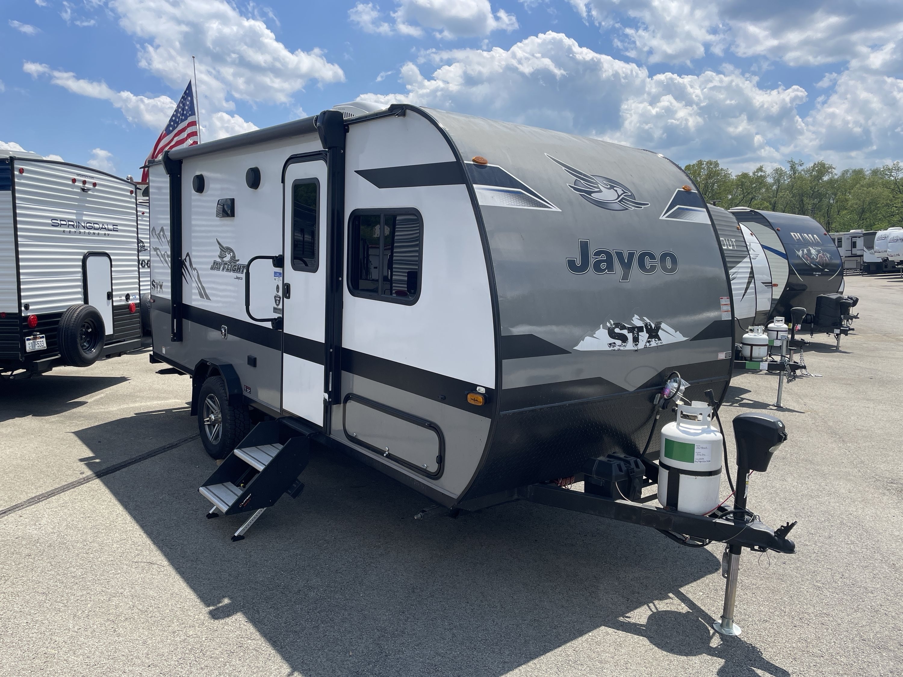 2023 Jayco JAY FLIGHT SLX 174BH in apollo PA