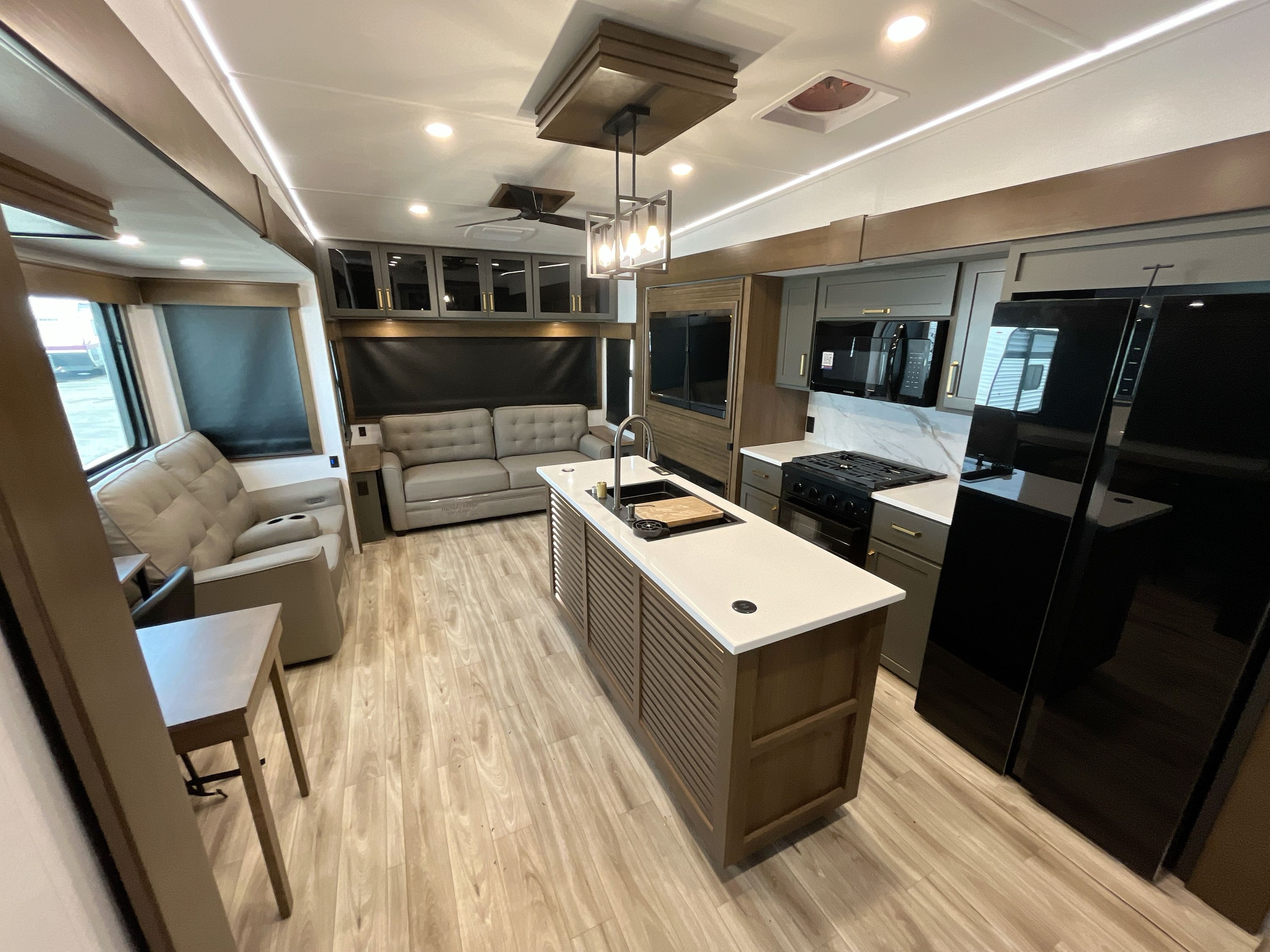 2026 Keystone MONTANA HIGH COUNTRY 290RL in west fargo ND