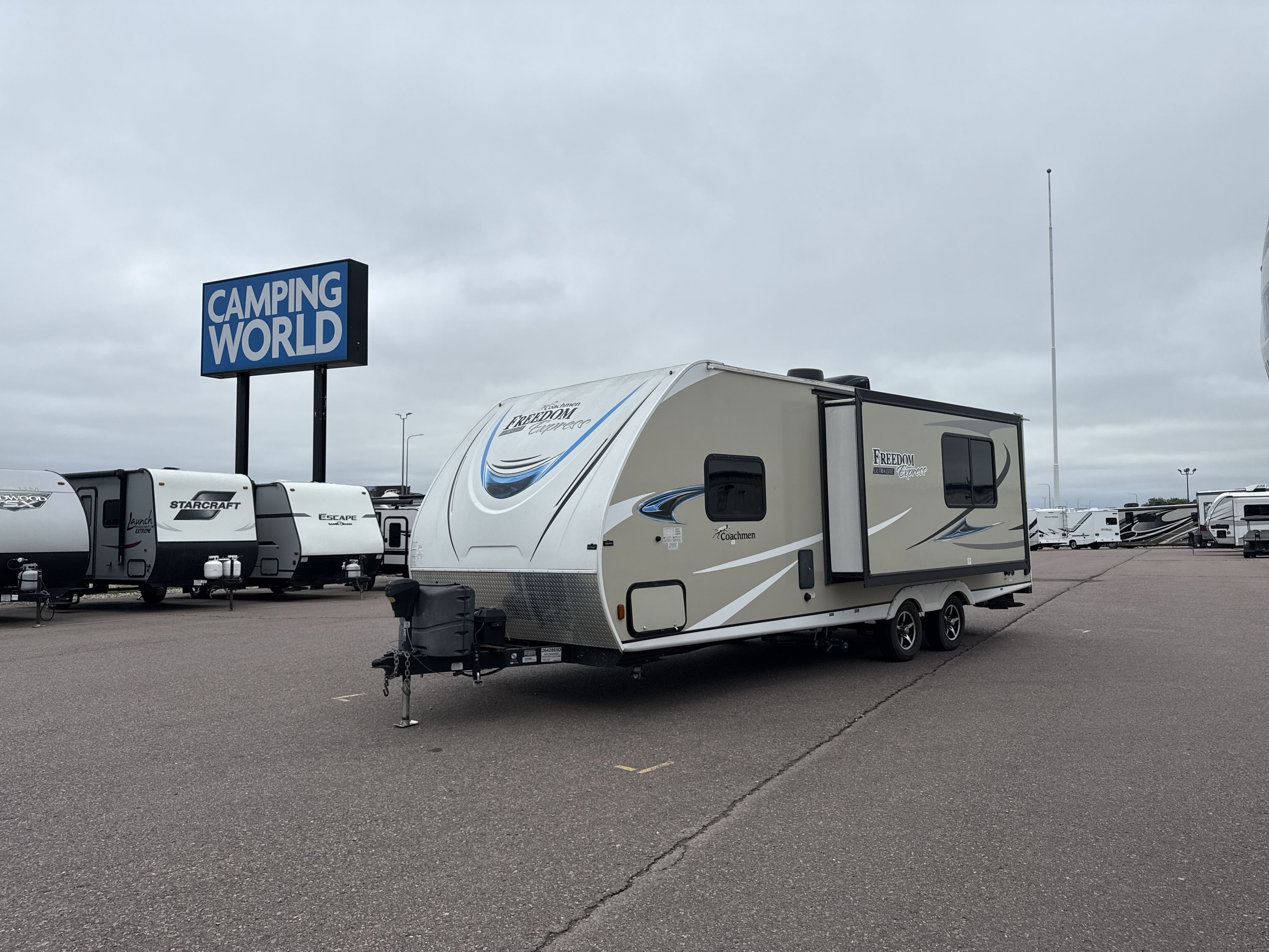 2019 Coachmen FREEDOM EXPRESS ULTRA LITE 246RKS in sioux falls SD