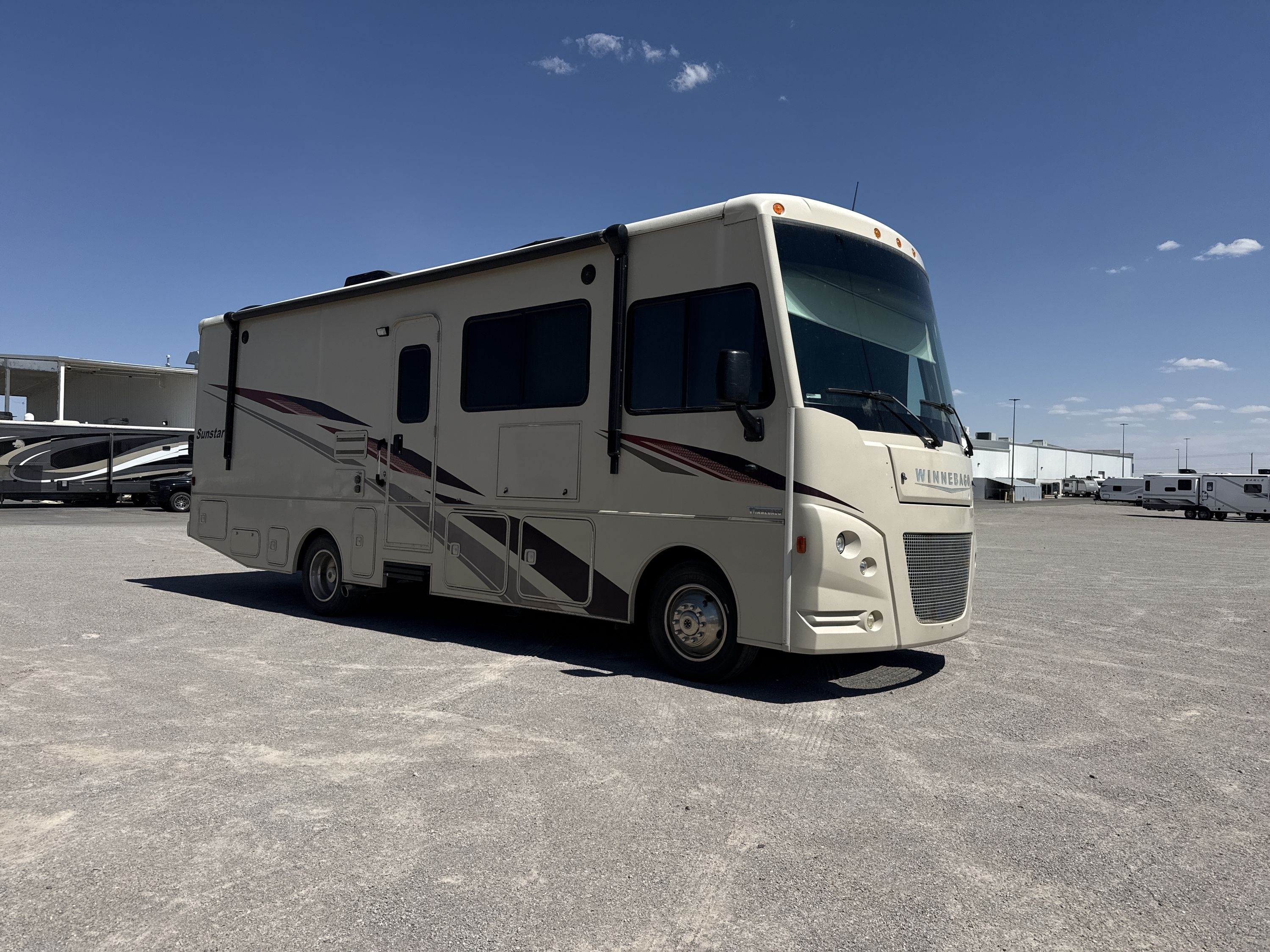 2019 Winnebago SUNSTAR 27PE in albuquerque NM