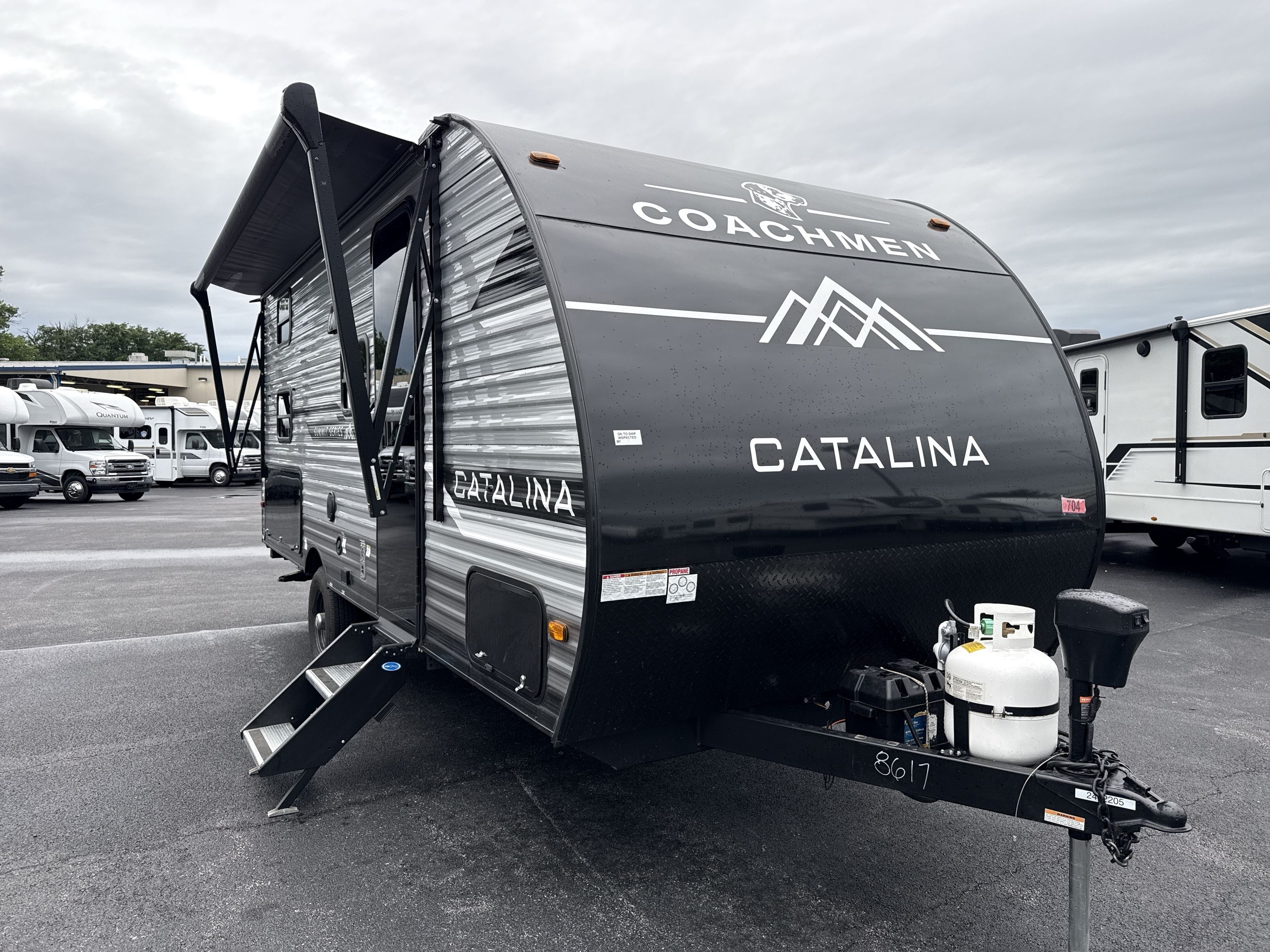 2025 Coachmen CATALINA SUMMIT 184BHS in georgetown KY