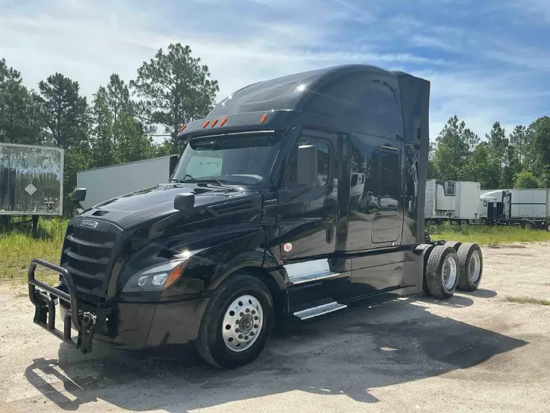2024 FREIGHTLINER CASCADIA 126