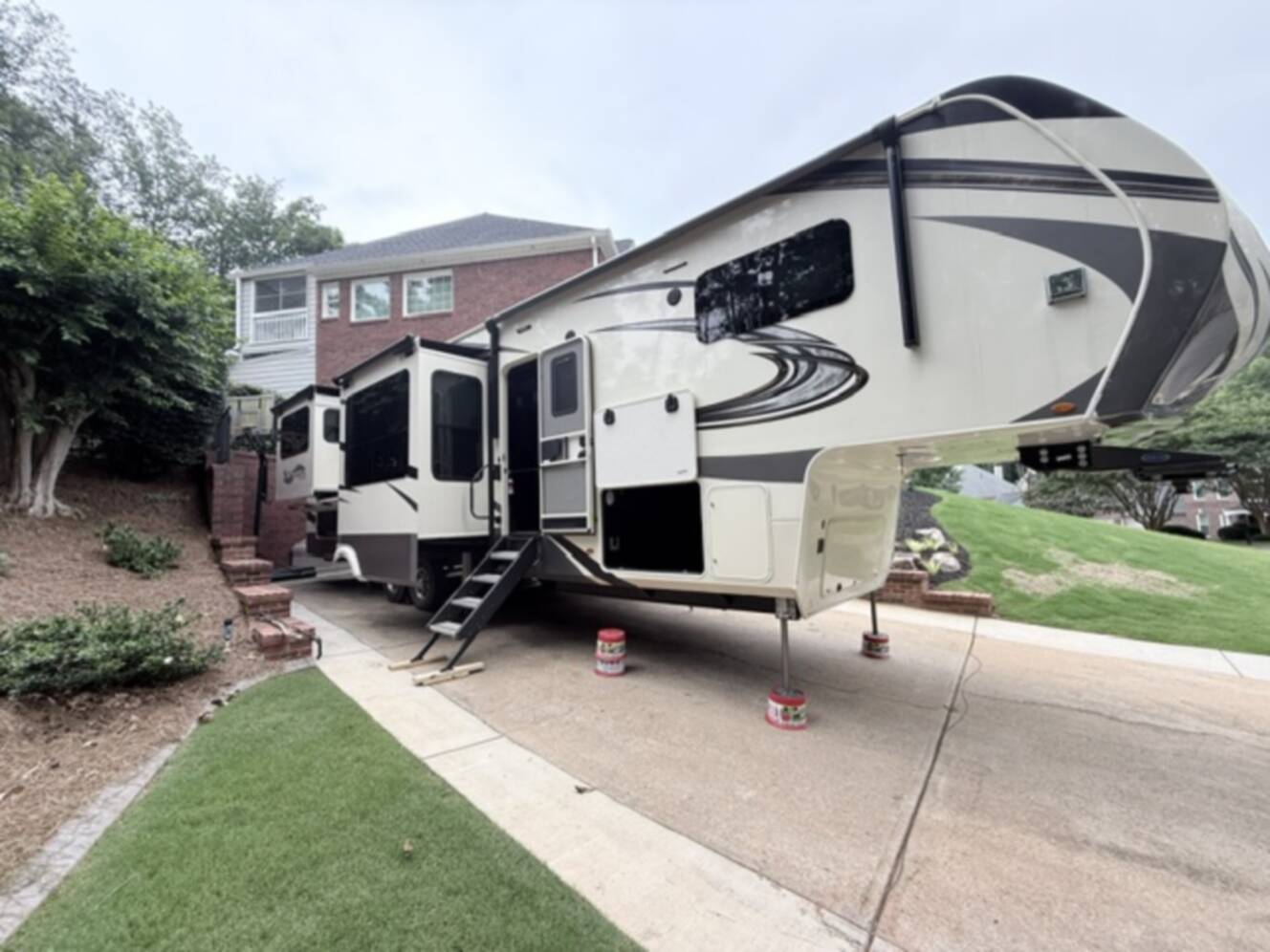 A photo of this 2021 Grand Design SOLITUDE 375RES-R