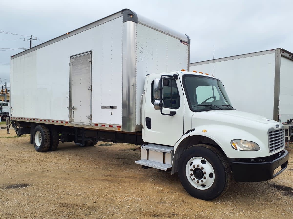 2019 FREIGHTLINER BUSINESS CLASS M2 106 in Converse, TX