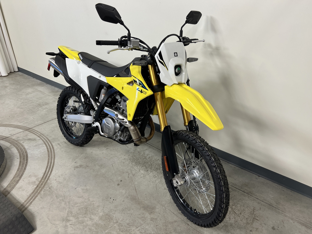 2026 Suzuki DR-Z4S+ (DR-Z400SPM6) BASE in Peninsula, OH