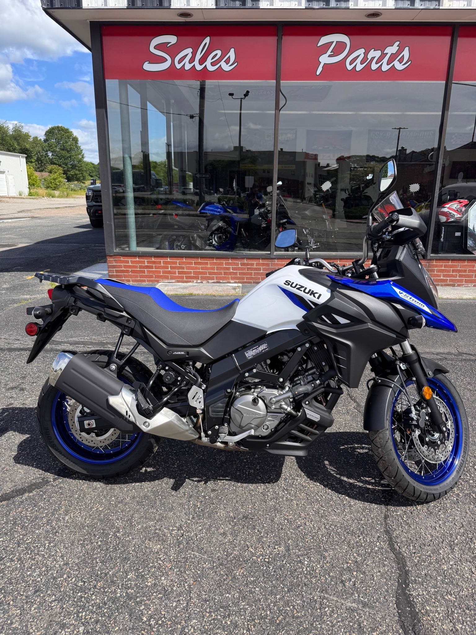 2025 Suzuki V-Strom 650XT 650XT in Woonsocket, RI