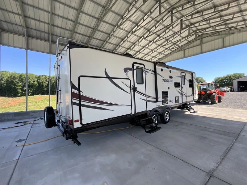 2016 FOREST RIVER TRACER ULTRA LITE EXECUTIVE 3150BHD