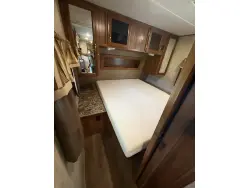 2016 FOREST RIVER TRACER ULTRA LITE EXECUTIVE 3150BHD