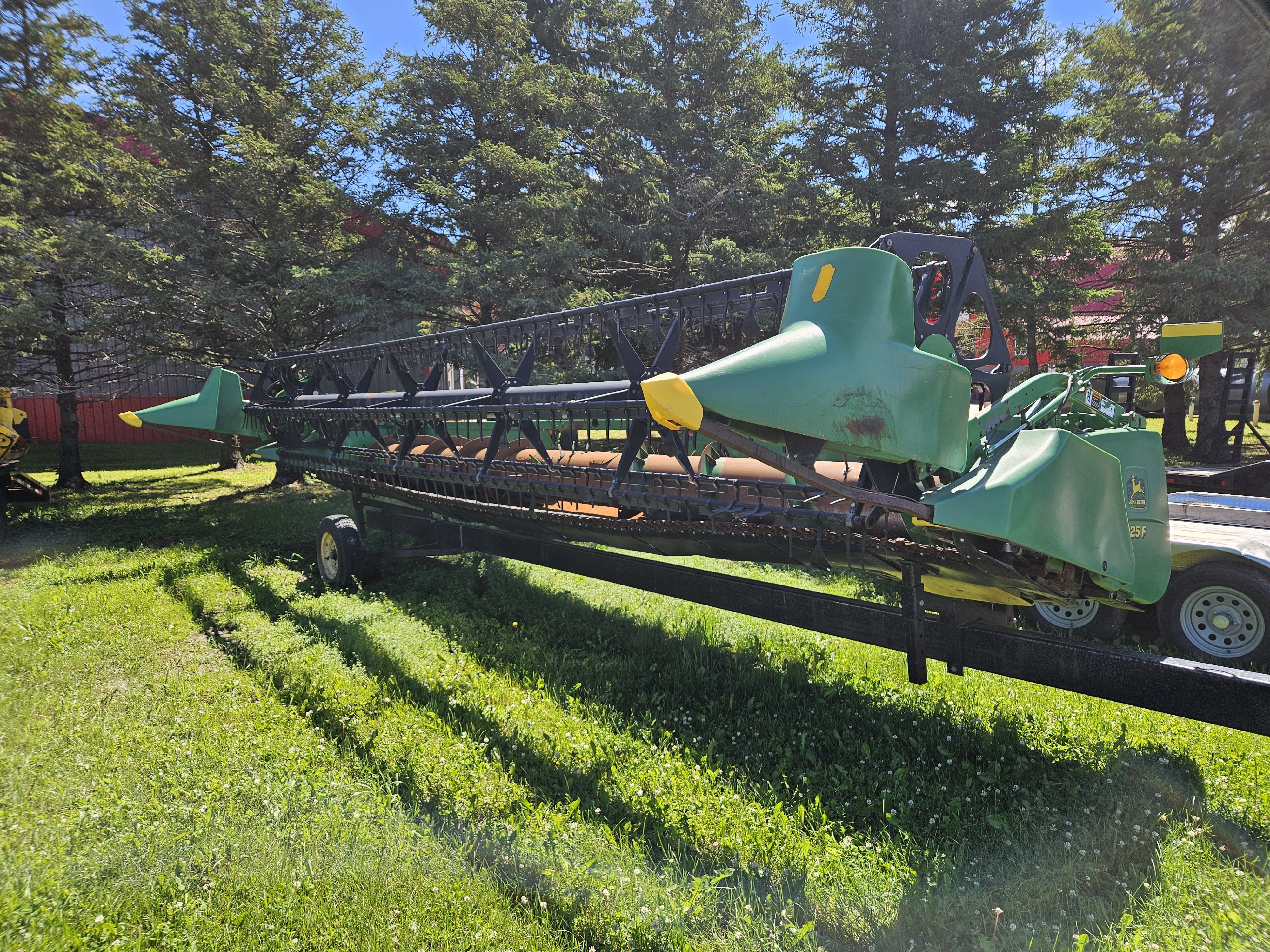 JOHN DEERE 925 Bean Head in Rice Lake, WI