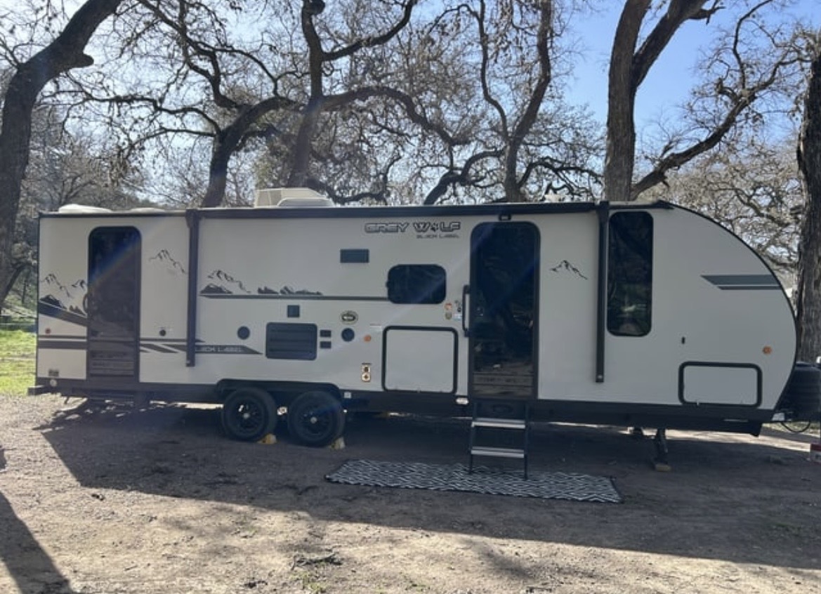 2021 Forest River CHEROKEE GREY WOLF BLACK LABEL 26DBHBL in san antonio TX