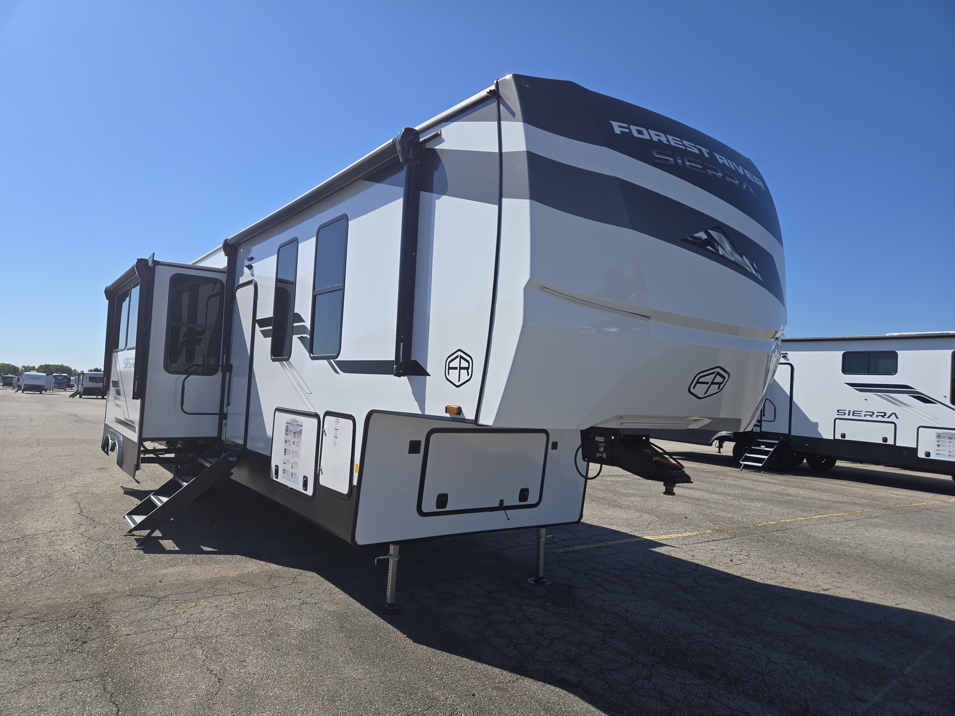 2026 Forest River Sierra 4002FB in van buren AR