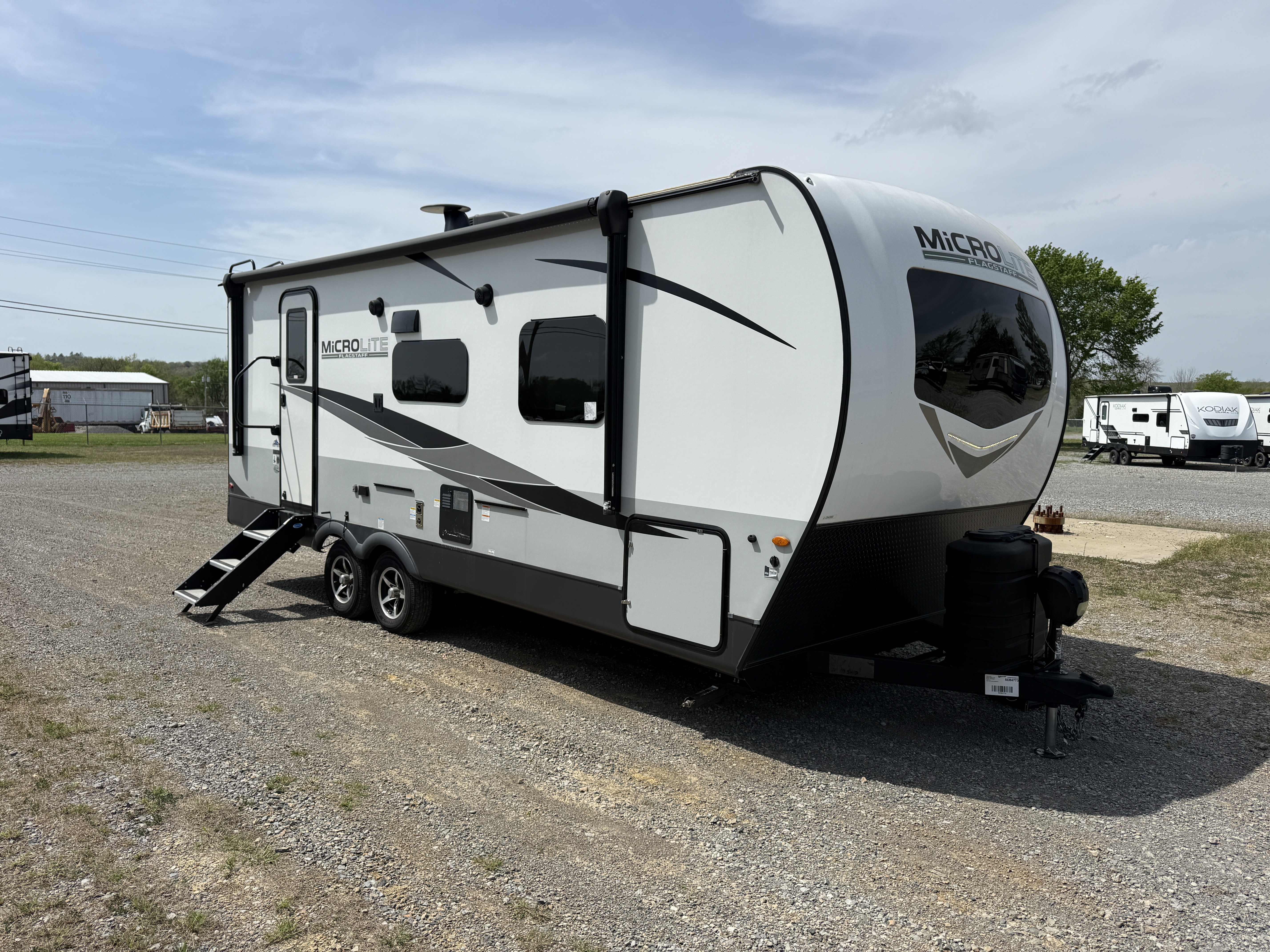 2023 Forest River Flagstaff Micro Lite 25FBLS RV