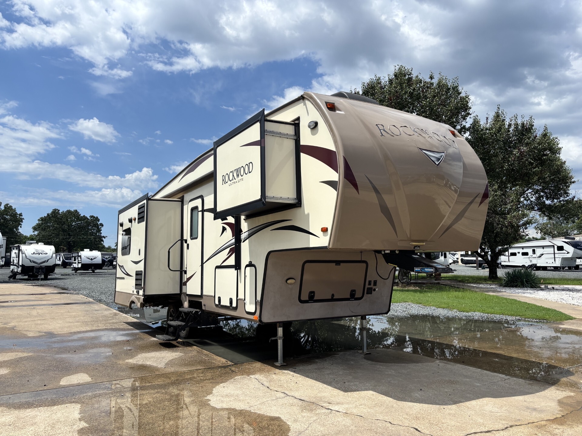 Forest River Rockwood Fifth Wheels for sale - RV Trader