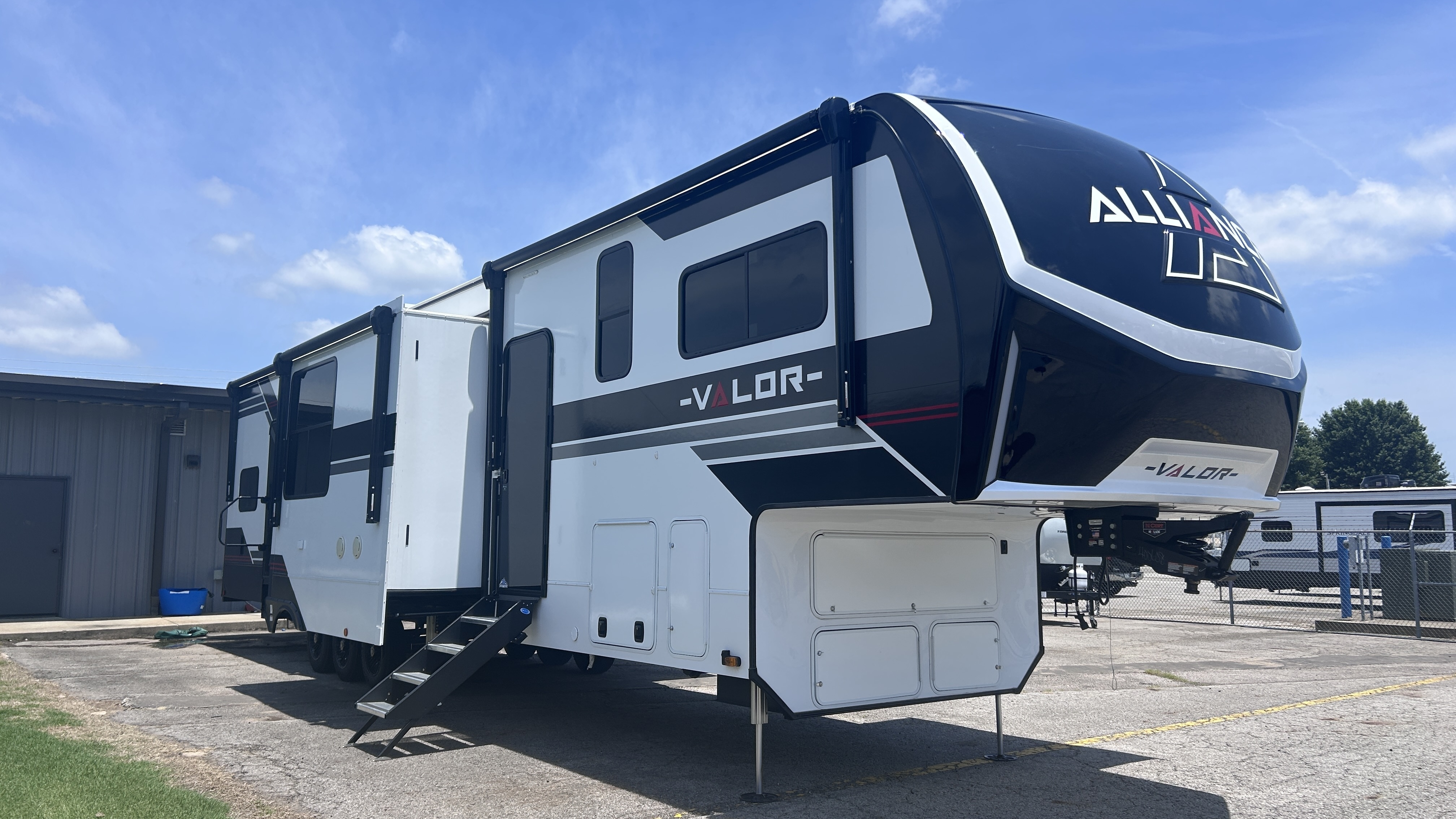 2026 Alliance Rv Valor 44V14 in van buren AR