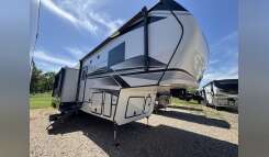 2025 Keystone Montana 3915TB RV