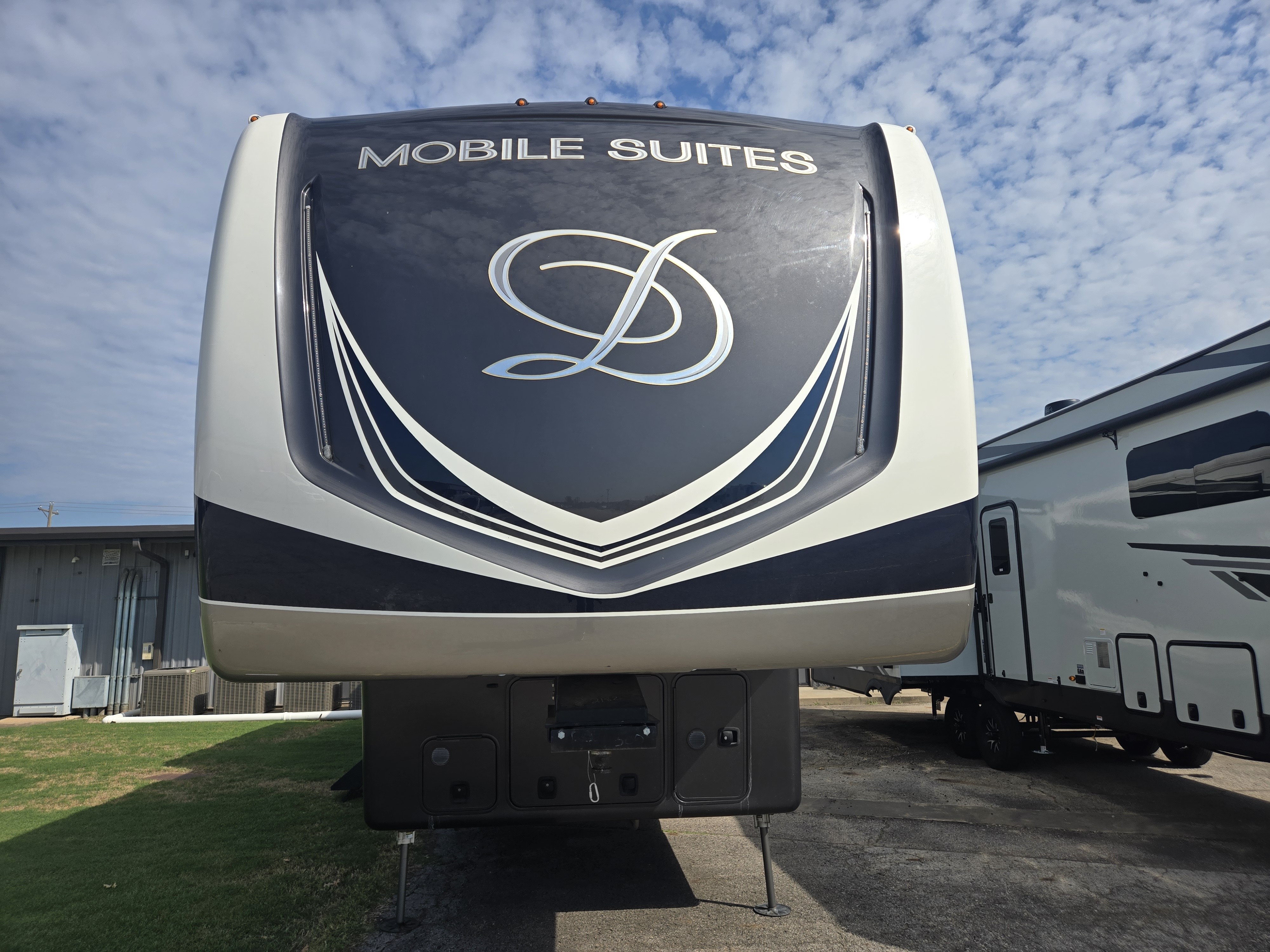 2021 DRV Mobile Suites 41RKDB in van buren AR