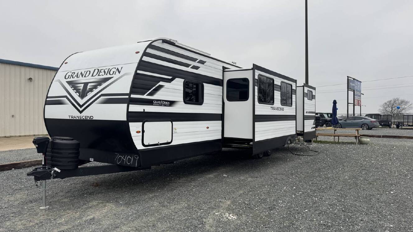 A photo of this 2026 Grand Design TRANSCEND 325BHT
