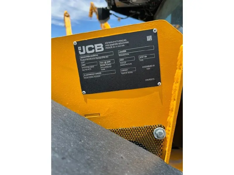 2025 JCB 270T
