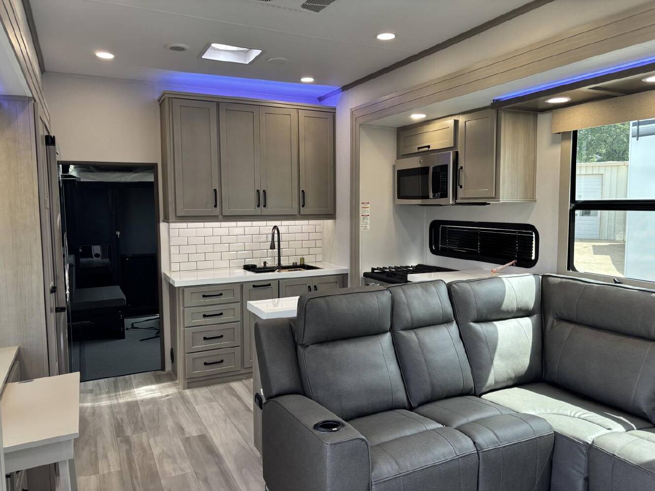 A photo of this 2025 Grand Design Momentum M-Class 344M