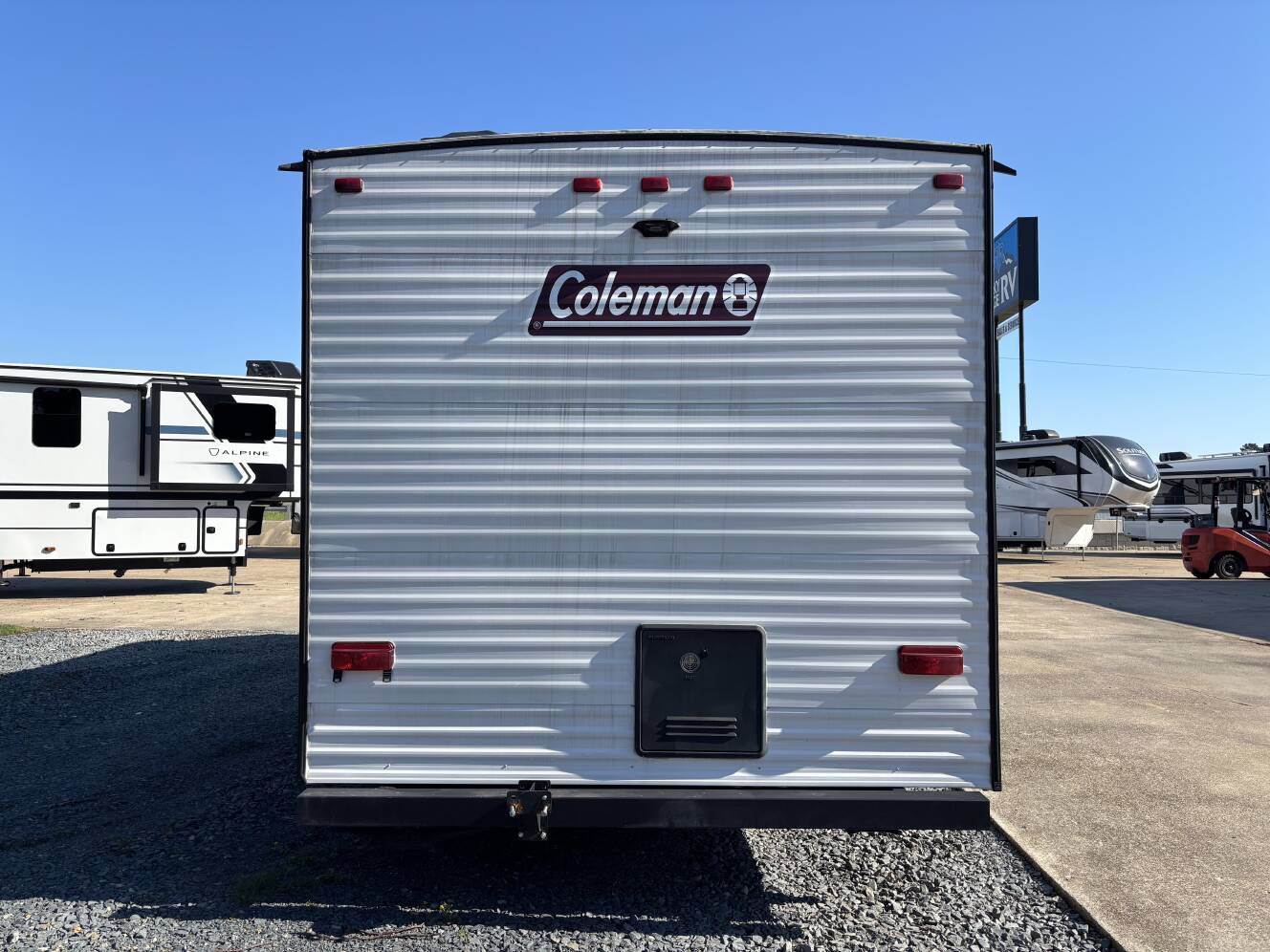 A photo of this 2024 Dutchmen Coleman Lantern LT 274BH