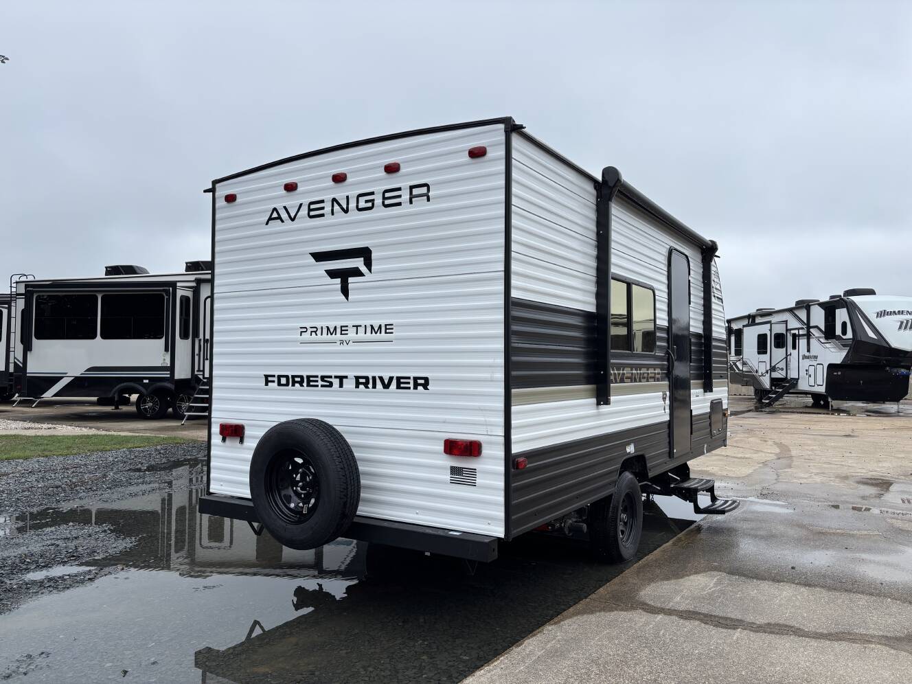 A photo of this 2026 Prime Time Avenger LT 16RBX