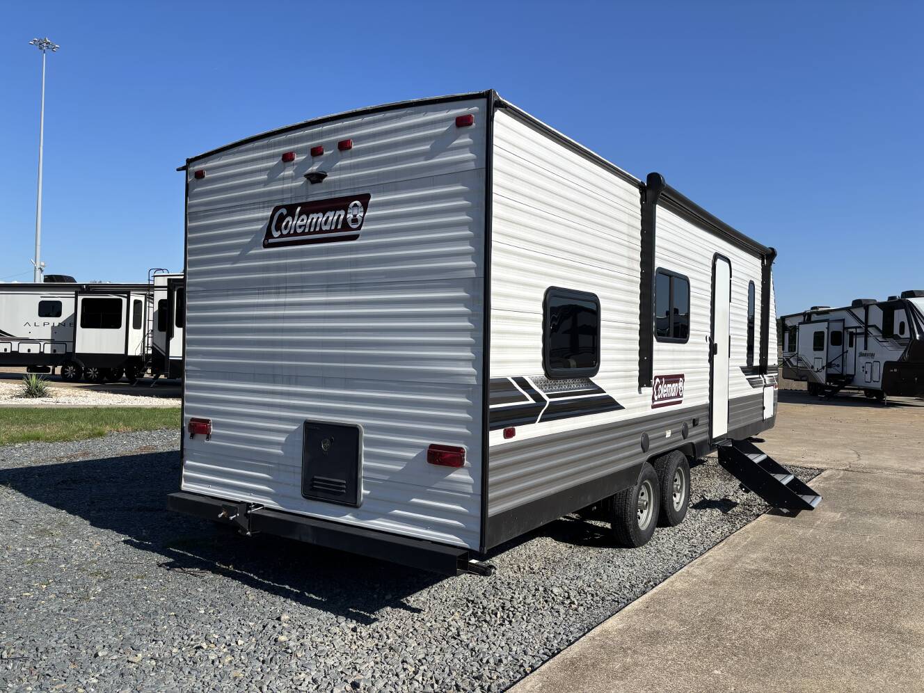 A photo of this 2024 Dutchmen Coleman Lantern LT 274BH