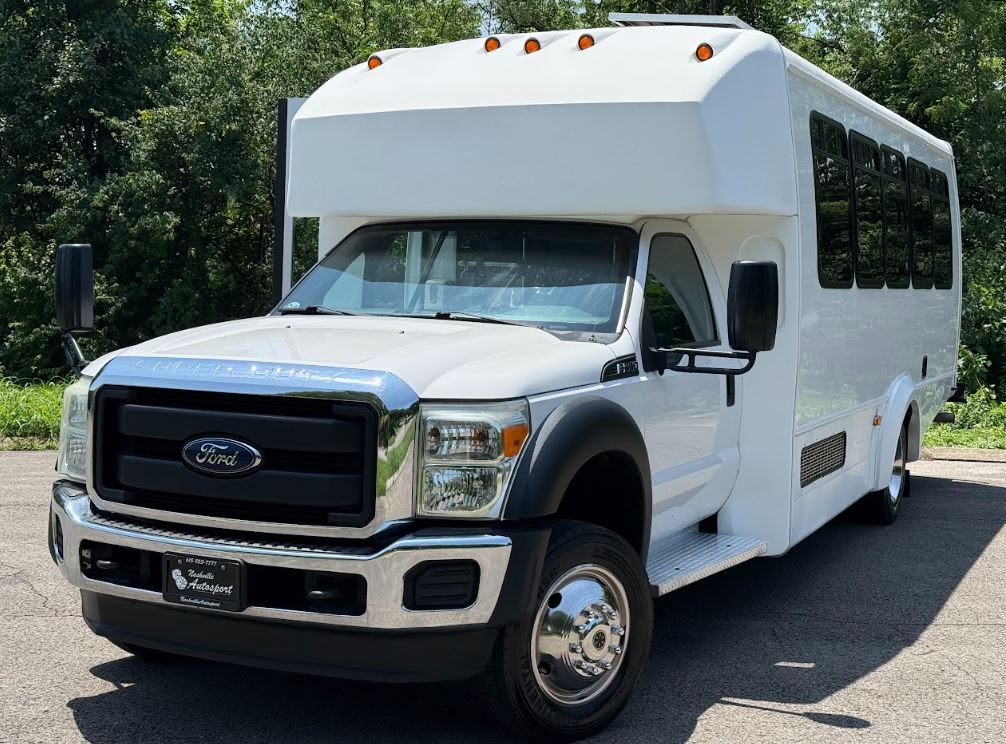 2016 FORD F550 XL XL in Brentwood, TN