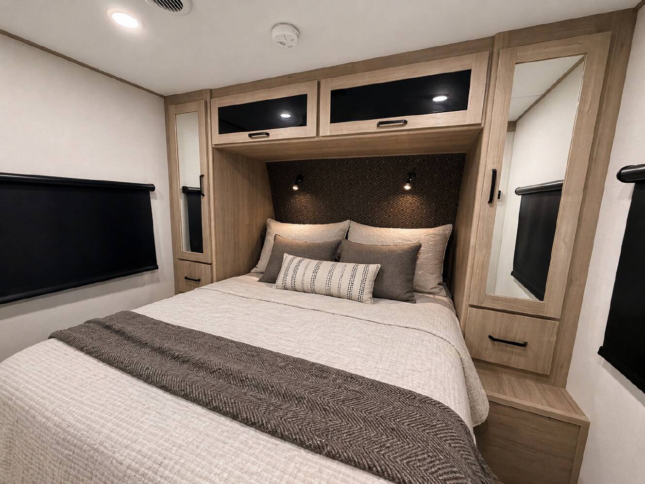 A photo of this 2026 Grand Design Imagine XLS 22RBE