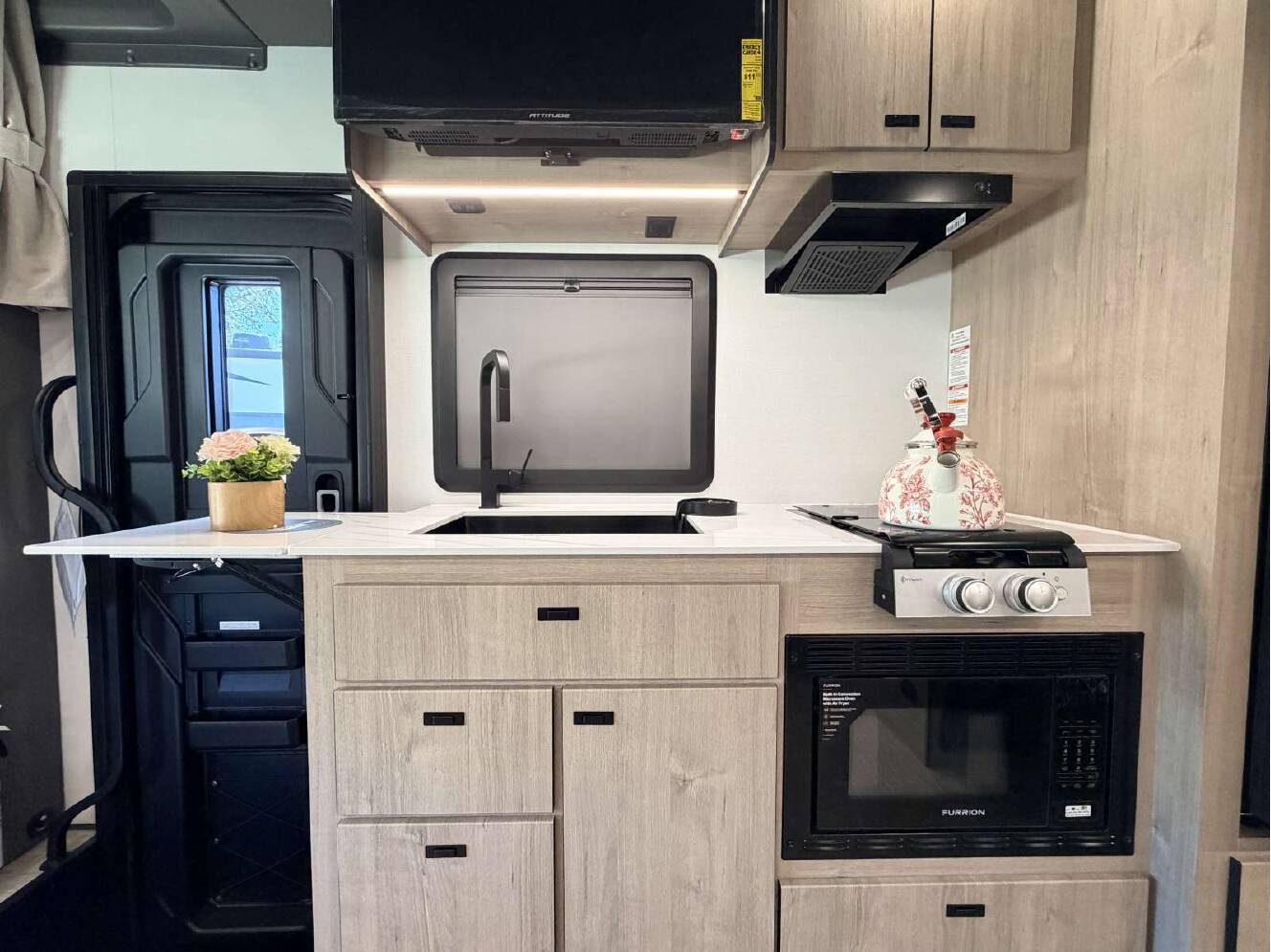 A photo of this 2026 Grand Design Lineage Series M 25FW