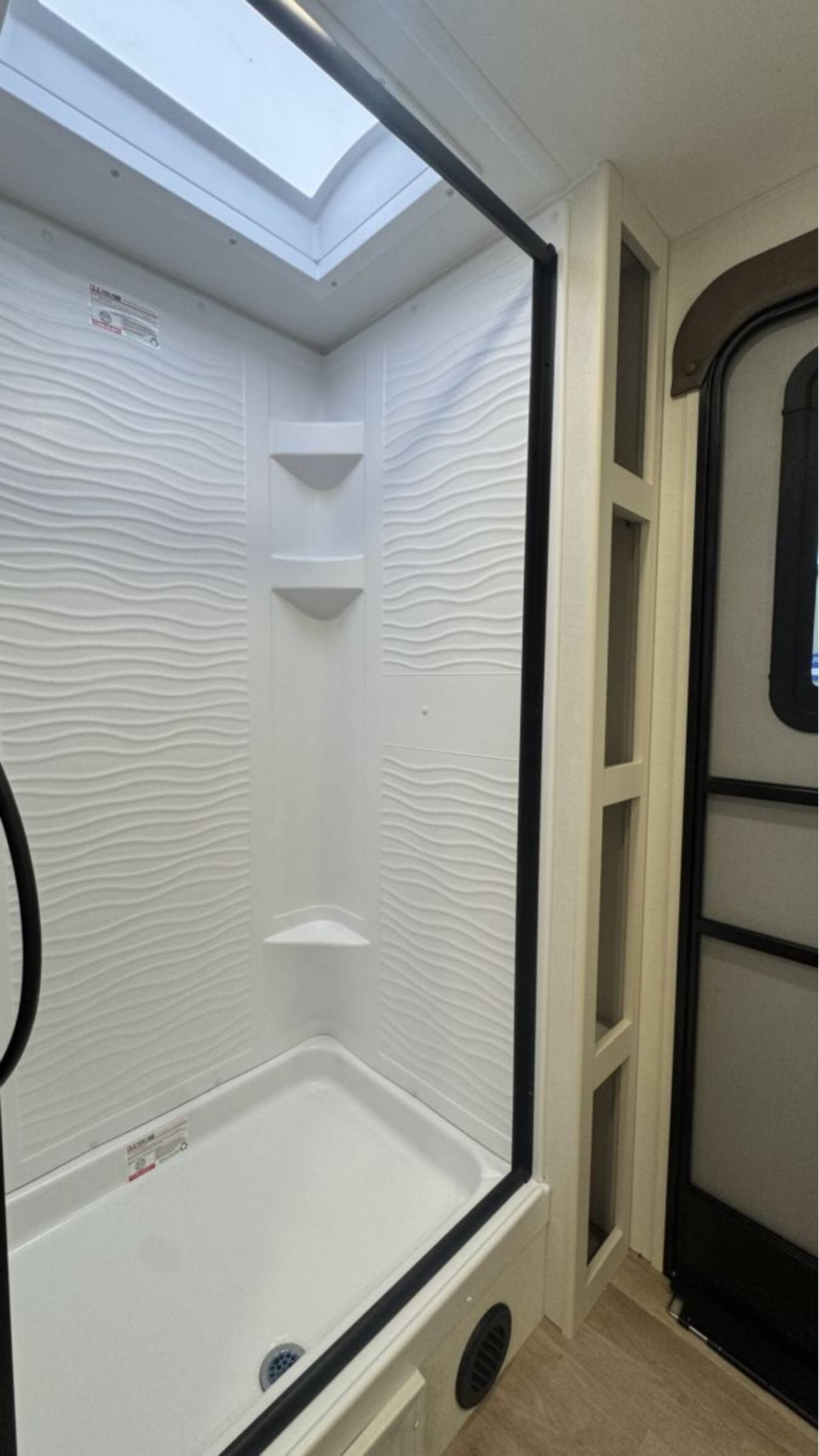A photo of this 2026 Grand Design TRANSCEND 325BHT