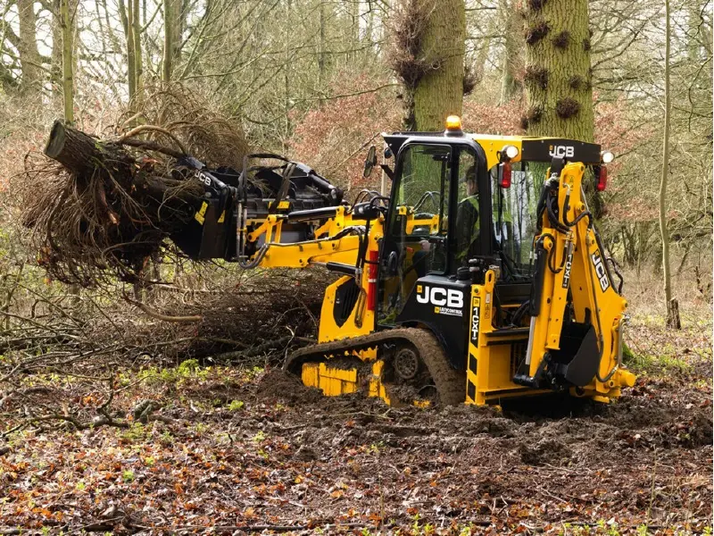 2024 JCB 1CXT