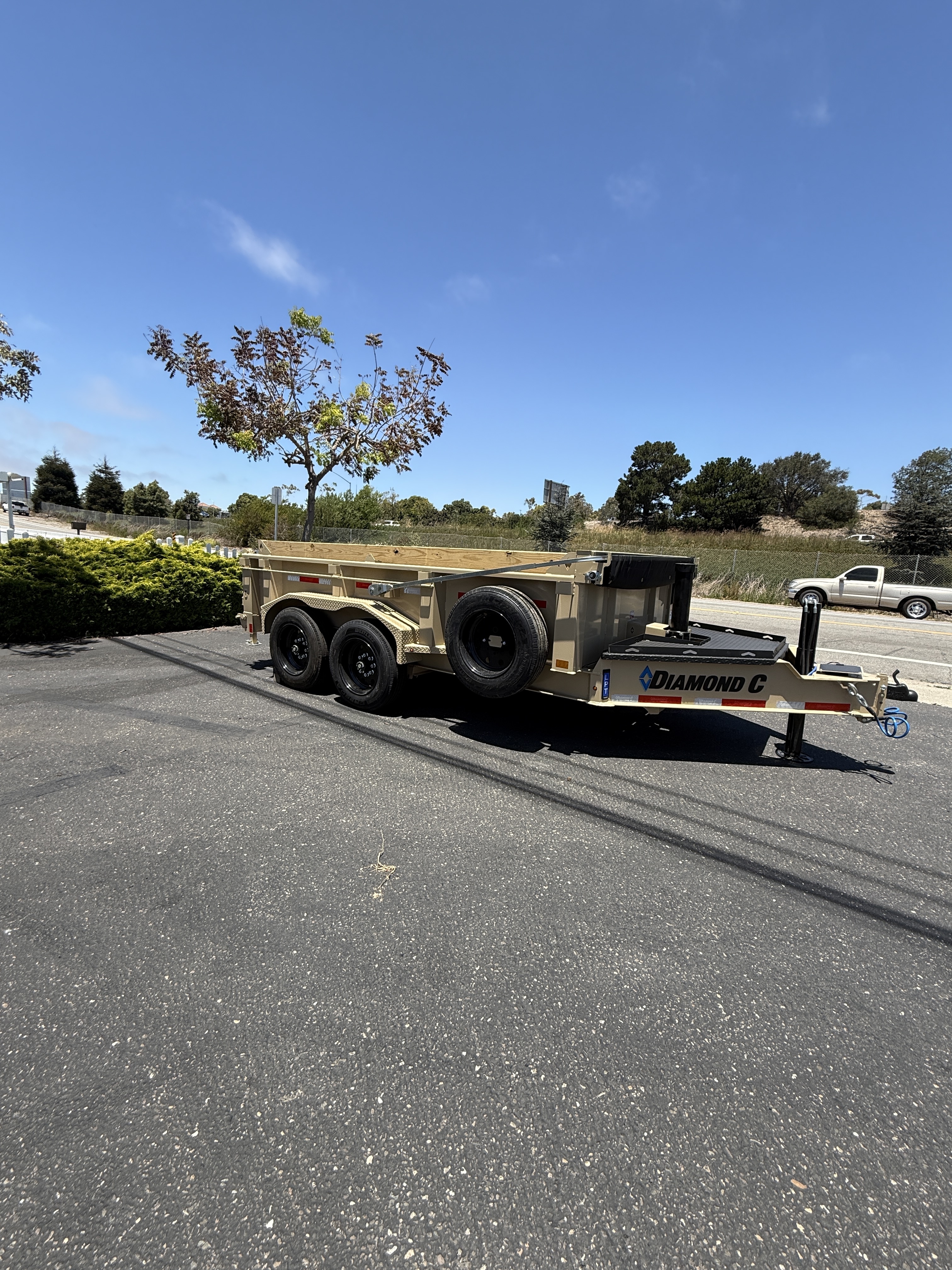 2026 DIAMOND C 7X12 X 24 LPT207 LOW PROFILE TELESCOPIC DUMP TRAILER in Arroyo Grande, CA