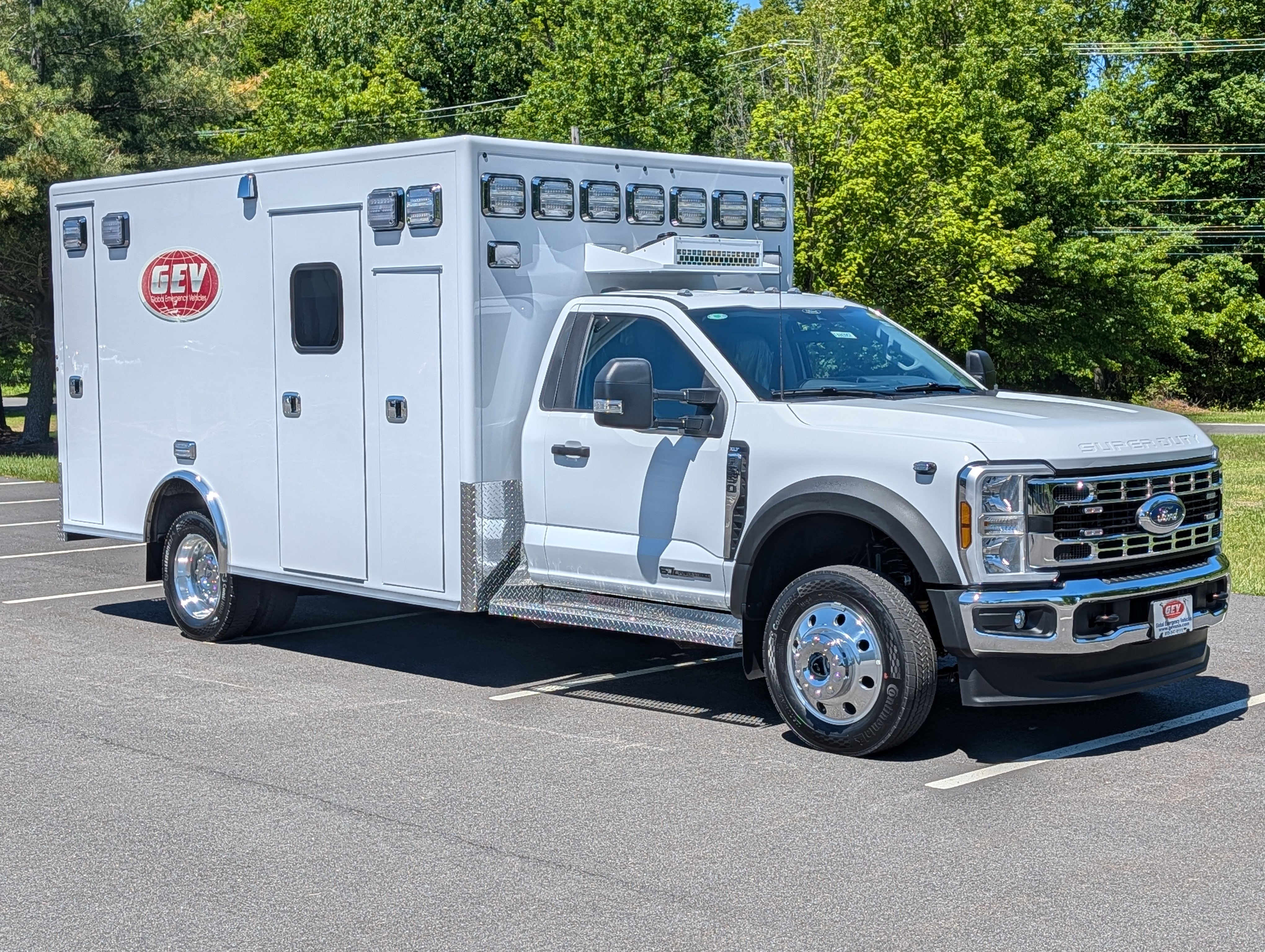 2025 FORD F550 in Levittown, PA