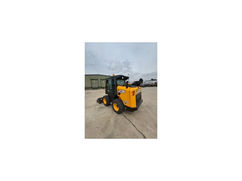 2025 JCB 300