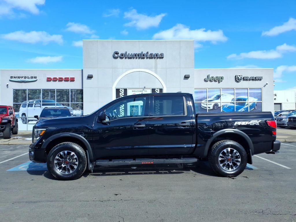 2023 NISSAN TITAN in Columbiana, OH