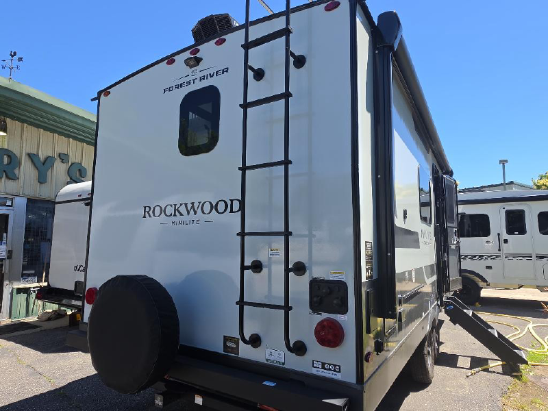 2026 FOREST RIVER ROCKWOOD MINI LITE 2523MBR