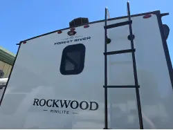 2026 FOREST RIVER ROCKWOOD MINI LITE 2523MBR