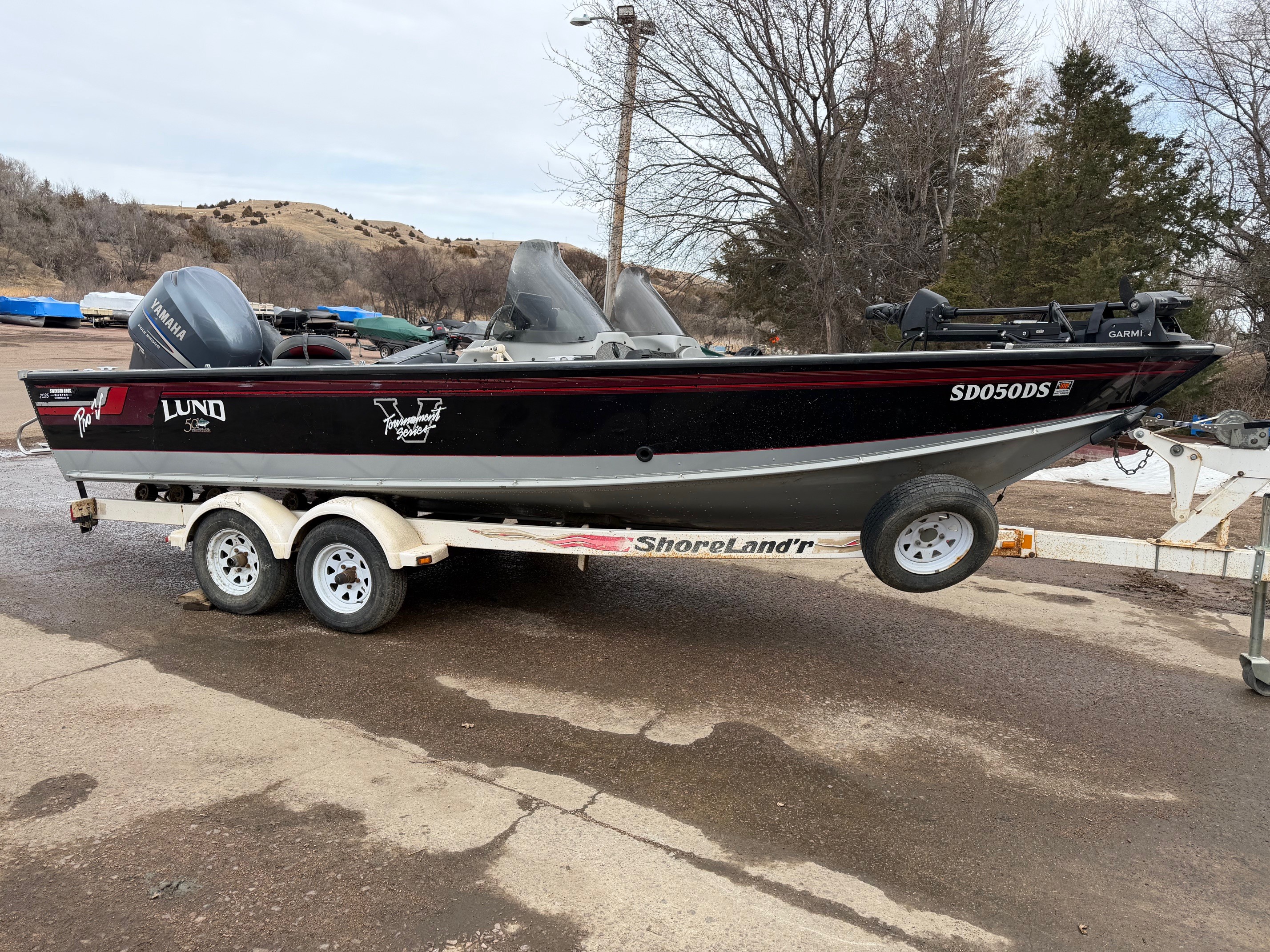 1998 Lund 2025 PRO-V SE in chamberlain SD
