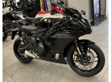 2026 Honda CBR650R E-Clutch First Ride image