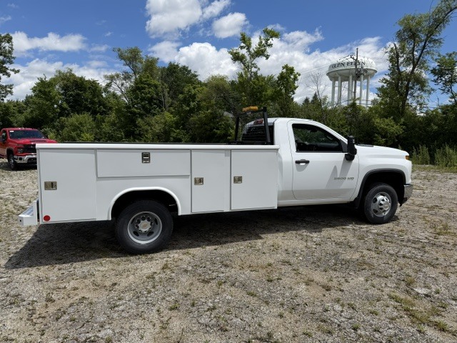 2026 CHEVROLET 3500 DRW in Glen Ellyn, IL