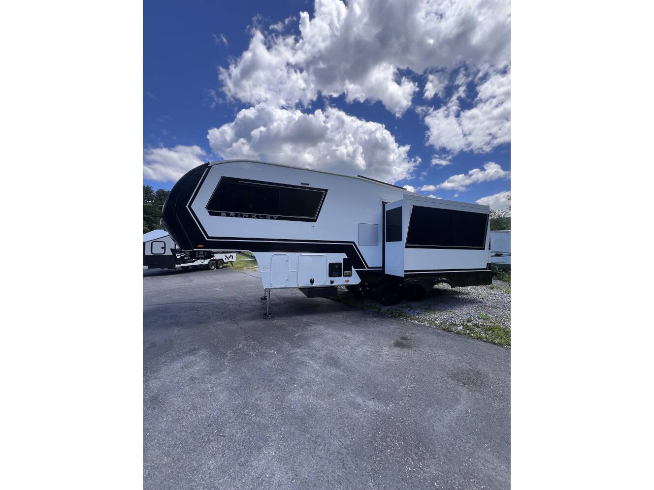 A photo of this 2026 Brinkley MODEL Z 2680