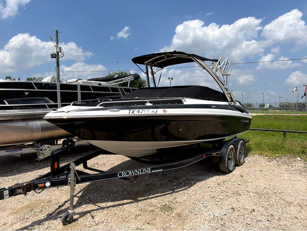 2011 Crownline 21SS in willis TX