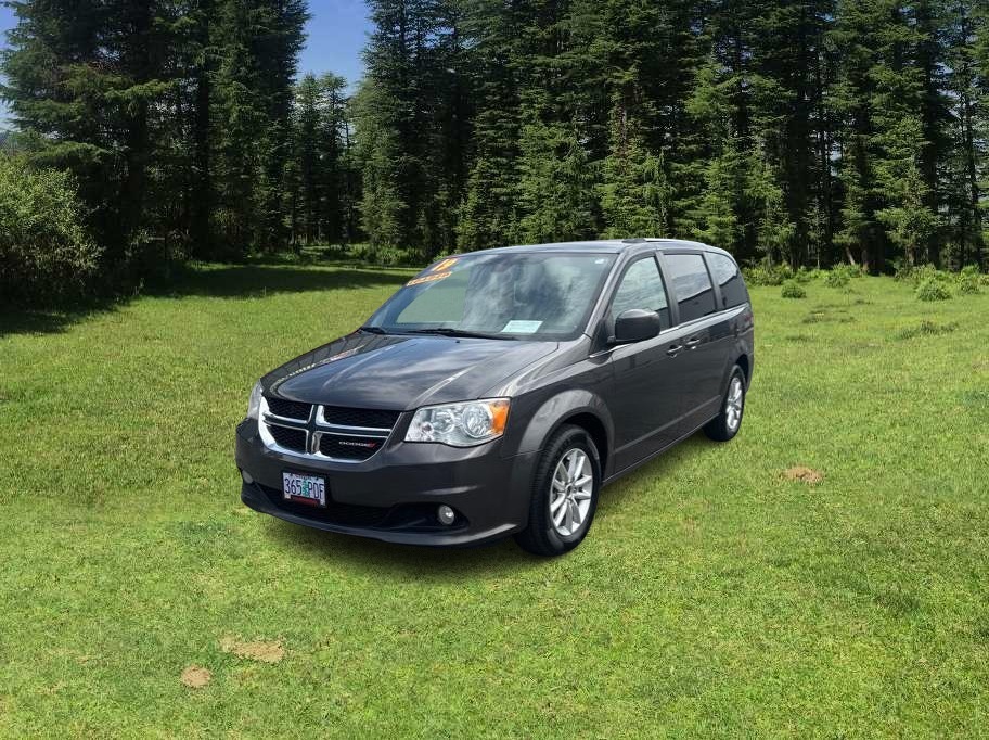 2019 DODGE GRAND CARAVAN SXT in Grants Pass, OR