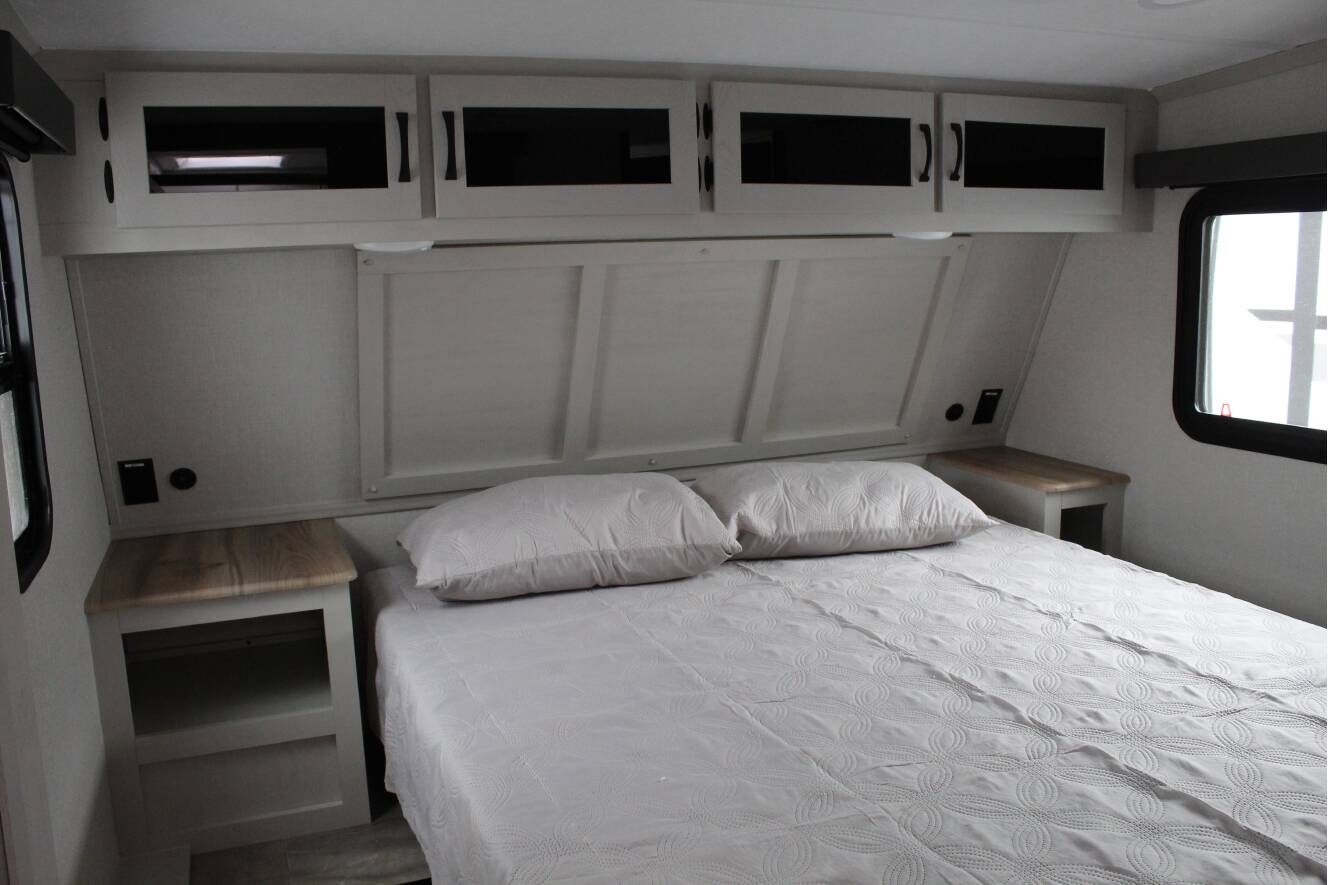 A photo of this 2027 Coachmen CHAPARRAL LITE 27BAR