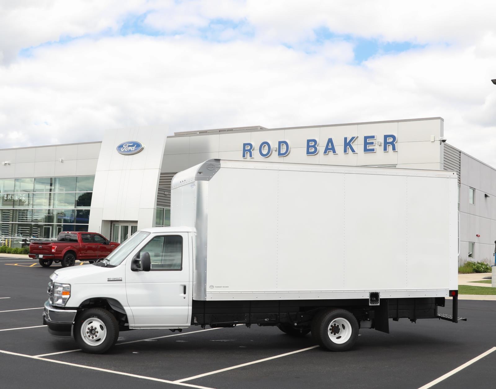 2027 FORD ECONOLINE in Plainfield, IL