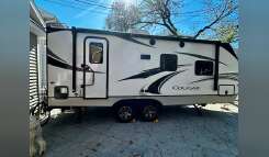 2022 Keystone COUGAR HALF-TON 22RBS RV
